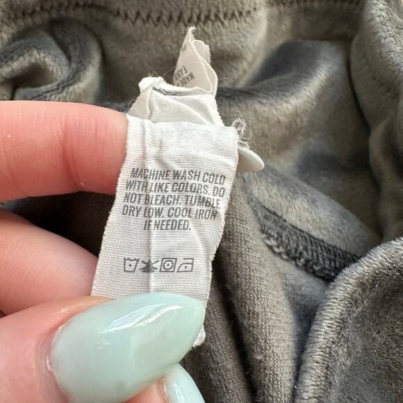 Aerie Offline gray soft velvet leggings size M short - Picture 8 of 11